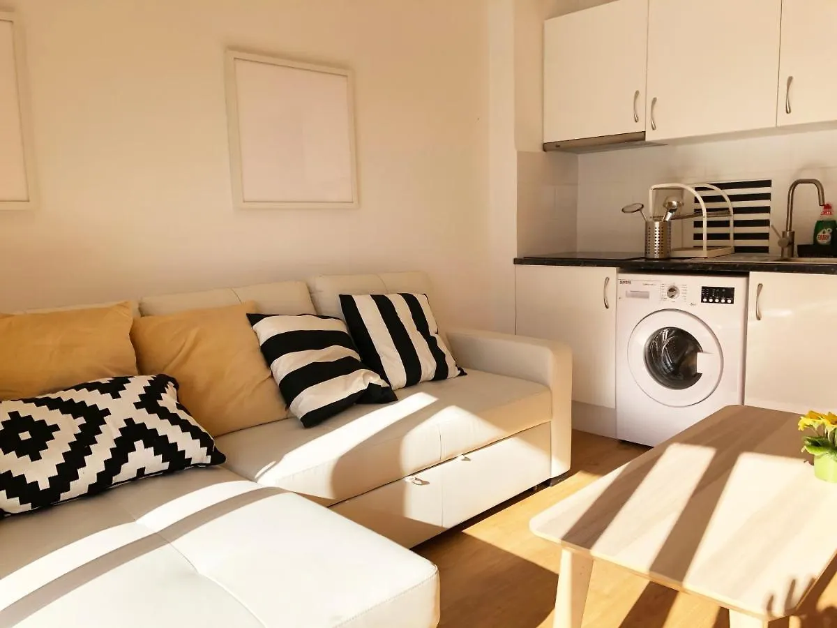 סגור דה לה קלאפל Lovely Seaside Apartment In Front Of Calafell Beach And Cunit Beach
