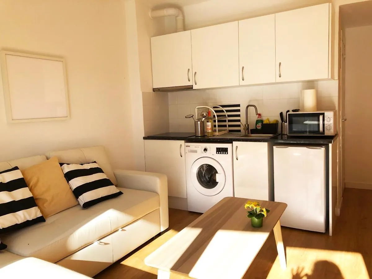 Lovely Seaside Apartment In Front Of Calafell Beach And Cunit Beach Segur de Calafell 0*,  Spanje