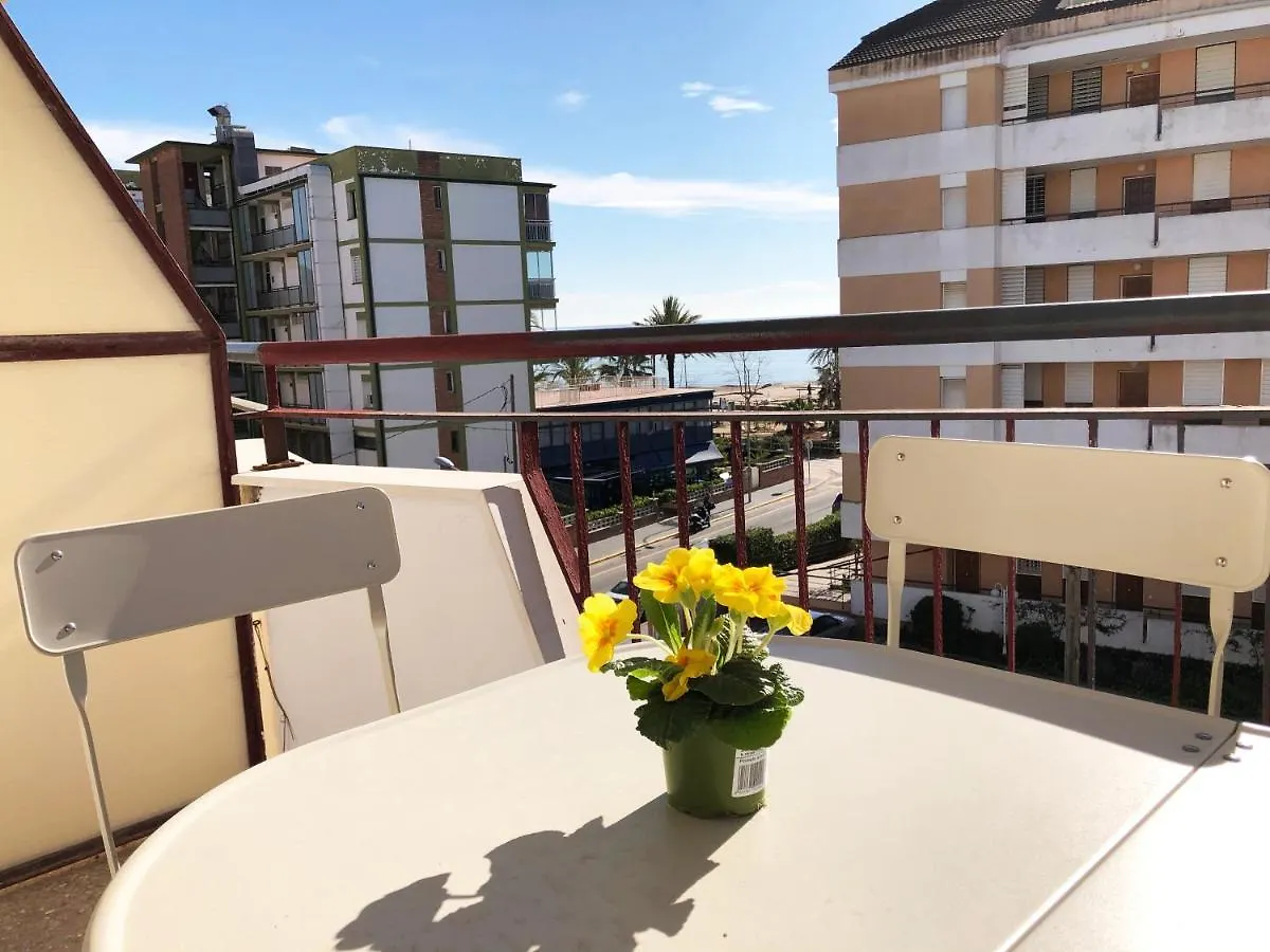 Lovely Seaside Apartment In Front Of Calafell Beach And Cunit Beach Segur de Calafell Spanje