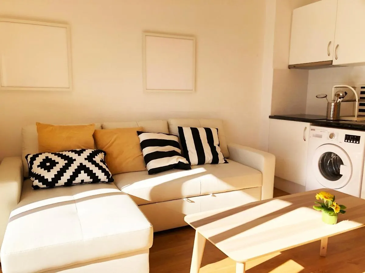 Lovely Seaside Apartment In Front Of Calafell Beach And Cunit Beach Segur de Calafell 0*,  Spanje